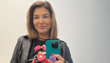 Maria Popovici a ajuns de urgență la spital, imediat după ce a coborât de pe scenă. Ce diagnostic a primit comedianta, după ce s-a simțit rău mai multe zile: „Te refaci foarte greu”