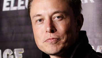 Elon Musk, CEO Tesla / SpaceX: „Mi-am alocat 10 ore pe săptămână pentru a căuta această femeie”