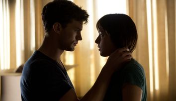 Adevarul despre scenele fierbinti Fifty Shades of Grey. Ce declaratii a facut Dakota Johnson 