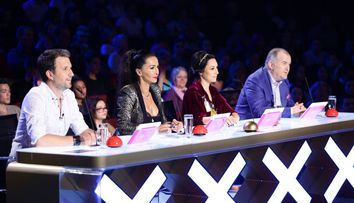 Mihaela Radulescu a apasat aseara ultimul golden buzz al sezonului opt Romanii au talent!