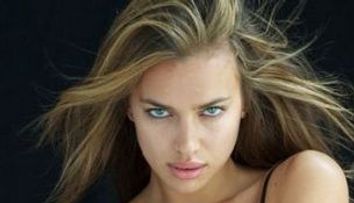 Irina Shayk, Sara Carbonero si Adriana Lima au fost cele mai SEXY femei din lume in 2010
