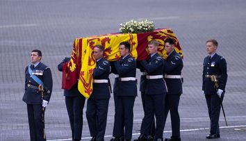 Liderii a trei țări au interdicție de a participa la funeraliile reginei Elisabeta a II-a. Cine nu a primit invitație
