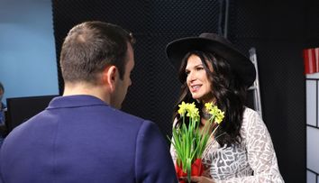 Monica Barladeanu a avut parte de o supriza de proportii de Martisor!