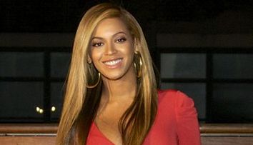 Beyonce, sexy dupa nastere. Cum arata vedeta la <span style=
