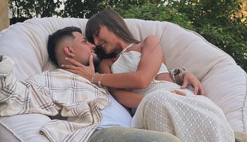 Iubita lui Babasha, gest neașteptat în timpul unui concert. Cum a fost filmată Mălina și care a fost reacția mamei artistului: „Uite cum îmi iubești băiatul!”
