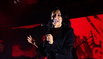 Andra a cântat la nunta fiicei lui Becali. Ce mesaj a transmis după petrecere