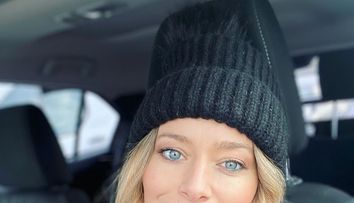 Laura Cosoi, poze adorabile din copilărie. Cum arăta actrița când era mică