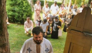 Un preot spune care este rugăciunea părinților pentru ajutorul elevilor la Bacalaureat