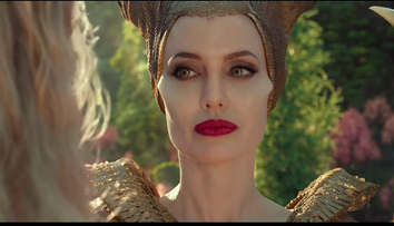 Angelina Jolie 