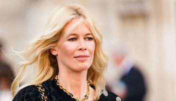 Claudia Schiffer, goală pe coperta Vogue Italia la 25 de ani de la prima apariție în revistă
