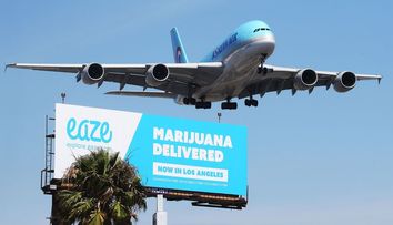 Regula ciudată de pe aeroportul din Los Angeles de care nu știa nimeni: ai voie cu marijuana