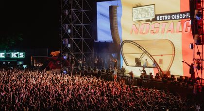 Festivalul NOSTALGIA are loc între 27 – 30 iunie  și se desfășoară, pentru al doilea an consecutiv,  la Federația de Tir Sportiv, lângă pădurea Băneasa.  Ce surprize pregătesc organizatorii în această ediție