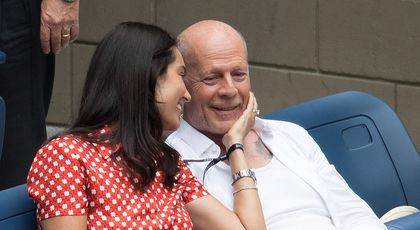 Soția lui Bruce Willis a vorbit despre diagnosticul crunt primit de actor și primele semne ale bolii! Când și-a dat seama Emma Heming Willis că ceva nu era în regulă cu starul din „Greu de ucis”