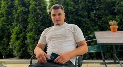 Un tânăr de 23 de ani din Olt, gest extrem după ce a aflat că l-a înșelat iubita! Bărbatul a murit în urma unui accident teribil de mașină