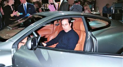 Jerry Seinfeld a dat 1,2 milioane de dolari pe un Porsche contrafăcut. Ce a pățit actorul