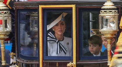 Detaliul dureros pe care nimeni nu l-a observat la Kate Middleton la Trooping the Colour. Ce s-a văzut când prințesa a coborât din trăsură