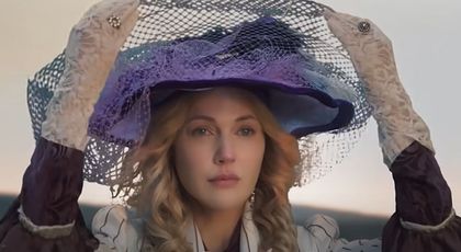 „Zici că e Rose din Titanic”. Meryem Uzerli va apărea într-o dramă istorică pe care o așteaptă toți fanii serialelor turcești