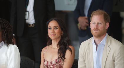 Prințul Harry riscă să-și piardă copiii și să plătească milioane în cazul unui divorț de Meghan Markle. Detalii surprinzătoare ies la iveală