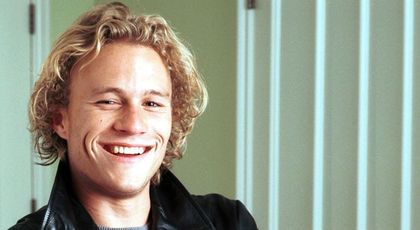 Cum arată fiica lui Heath Ledger, Matilda, care seamănă leit cu tatăl ei. Actorul ar fi împlinit 40 de ani