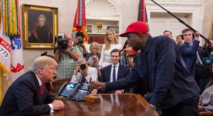 Kanye West îl imploră pe Trump să-l elibereze pe P. Diddy, în ciuda acuzațiilor șocante. Fanii sunt revoltați: ”Ai și tu două fiice, ai luat-o razna de tot”