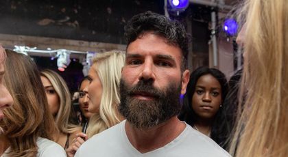 De nerecunoscut! Cum arăta milionarul Dan Bilzerian fără barbă