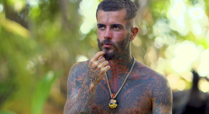 Survivor All Stars 9 aprilie 2024. Zanni vrea să îi deschidă ochii lui Iancu Sterp în ceea ce privește prietenia cu Andrei Ciobanu. Faimosul îi va spune că Andrei Ciobanu a recunoscut că profită de prietenia lor: „E câinele lui Iancu”