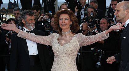 Sophia Loren, apariție magistrală la o gală din Los Angeles! Cum arată la 87 de ani regina filmului italian