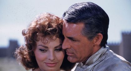 Cary Grant, o iubire imposibilă. A avut 5 soții și aventuri cu Grace Kelly și Sophia Loren, dar a fost îndrăgostit de un bărbat toată viața