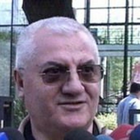  Dumitru Dragomir