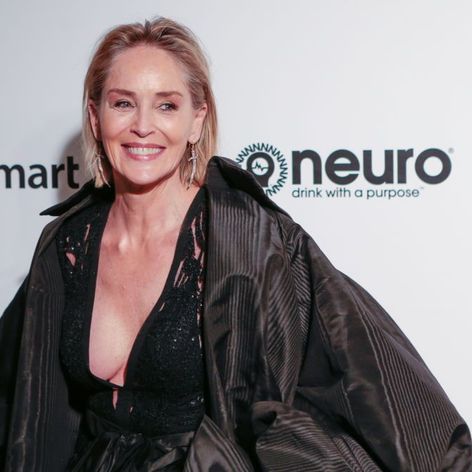 Sharon Stone, păcălită să filmeze fără lenjerie intimă în Basic Instinct