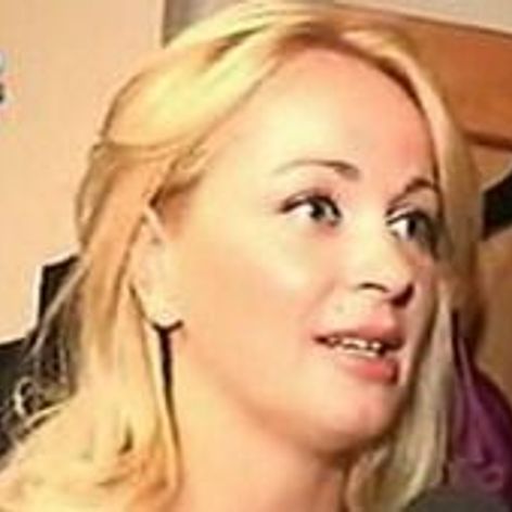  Delia Antal