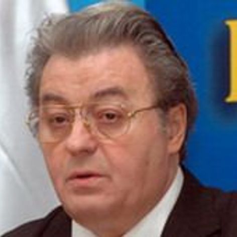 Corneliu Vadim Tudor
