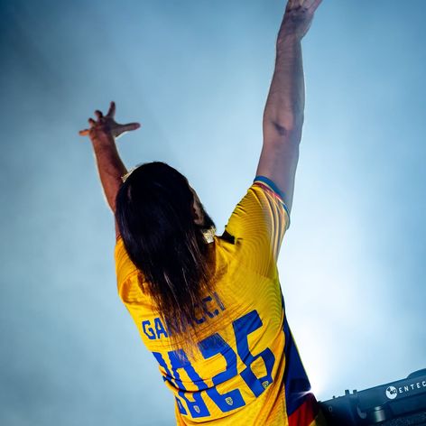 We’ve never seen energy like this before, @salvatoreganacci ⚡️⚡️⚡️ (3)