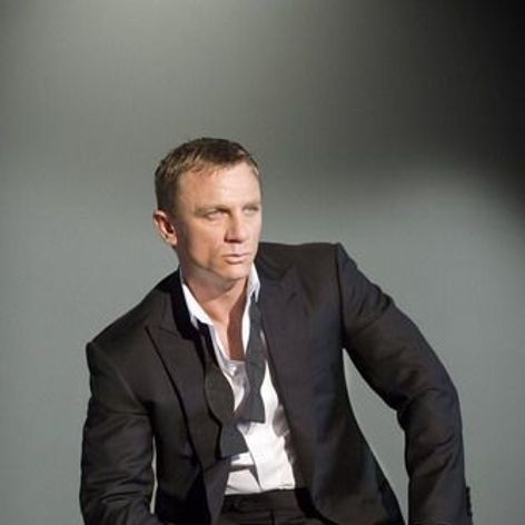 Agentul 007 - James Bond, fireste.