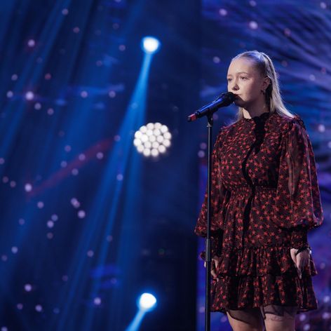thumbnail_Alexia Tudose - Romanii au talent (2)