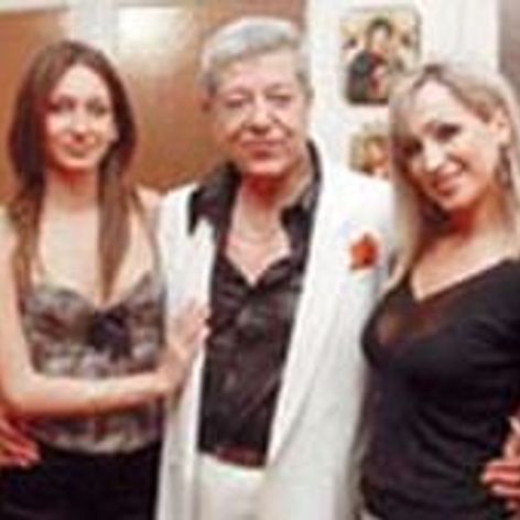  Familia Dichiseanu