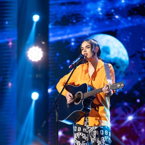 Iulia Vîlceanu - golden buzz Pavel și Smiley (4)