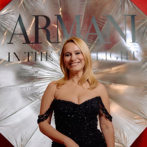 Tare m-am simtit bine in rochia de la tine, Andreea, @mmarquise ❣️ Si foarte răsfățată de @armanibeauty @douglasromania . Si strălucitoare cu bijuteriile @teilor_finejewellery . Si fericita sa aflu premia (3)