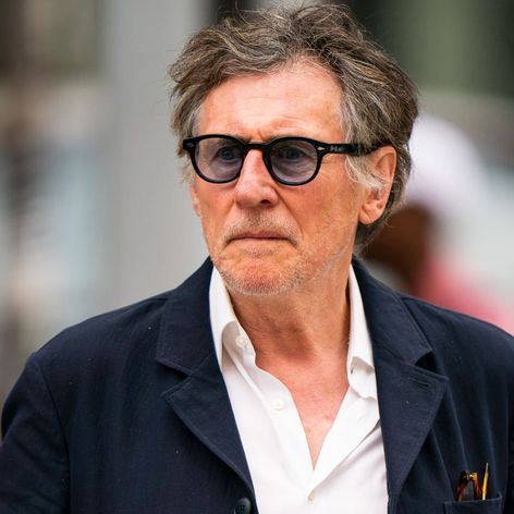 Gabriel Byrne, molestat de un preot în copilărie. Ce i-a spus când l-a sunat, după mulți ani. FOTO: Getty Images