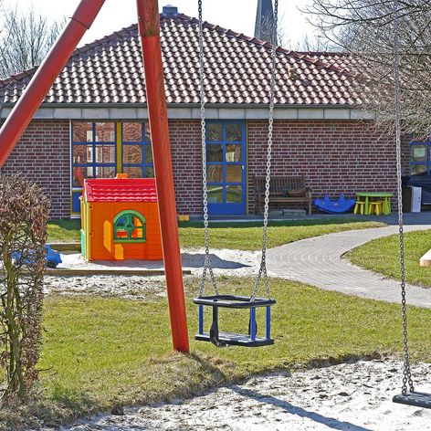 kindergarten-1322559_1280