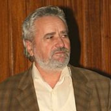  Lucian Avramescu