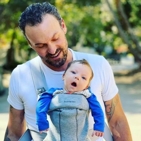 Brian-Austin-Green-Wears-Son-Zane-7-Weeks-in-Carrier-as-He-Yawns-in-Sweet-New-Photo-3b078ad8ca2e48b3bcfe5e96560f2ed5