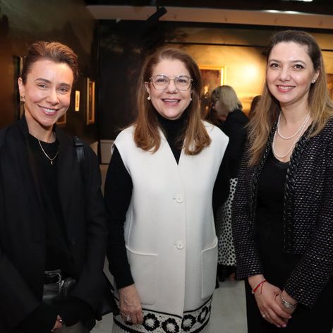 Andreea Vasile, Mihaela Geoana, Catalina Negara