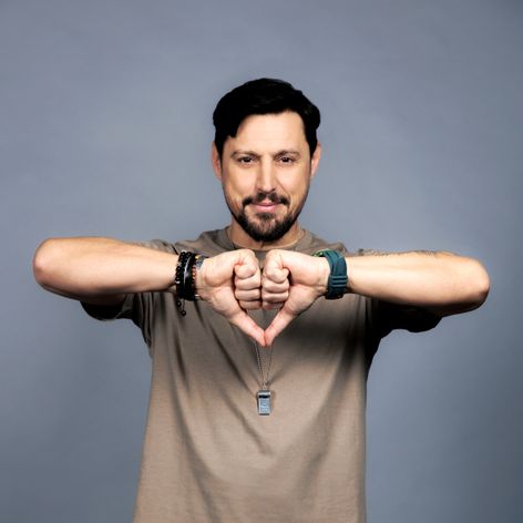 Daniel Pavel, prezentator Survivor Romania