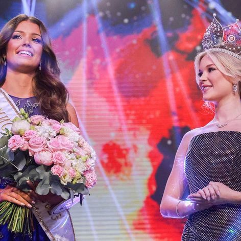 miss rusia scena