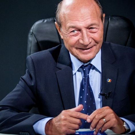 basescu nepoti
