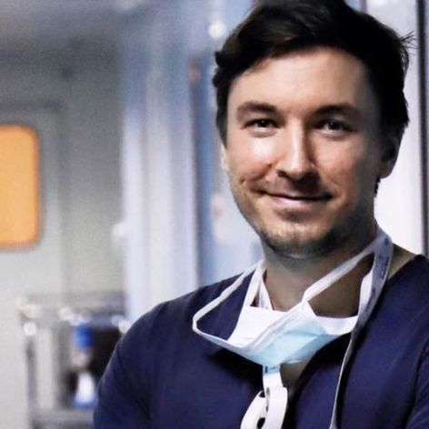 Cât de nociv este un pahar de vin pe zi. Doctorul Mihail Pautov vine cu explicații