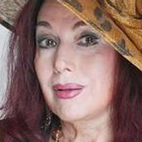  Violeta Andrei