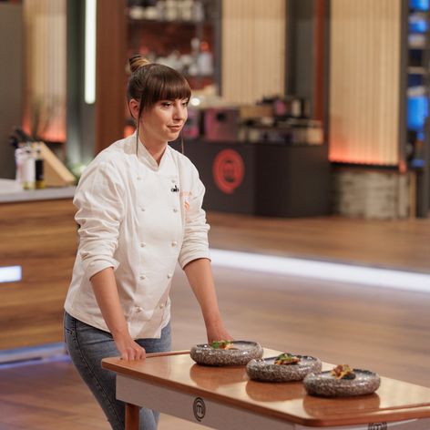 Finala MasterChef România, 16 decembrie 2025. Se dă startul primei degustări. Deși preparatele arată bine, finaliștii nu au făcut cele mai inspirate combinații „Fix ce îmi era frică aia s-a întâmpl (1)