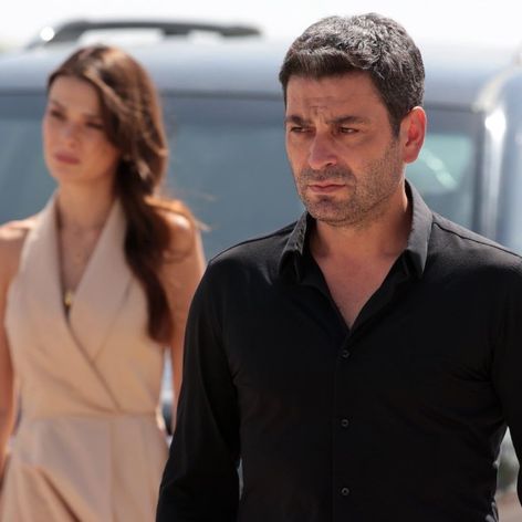 Unul dintre cei mai buni actori turci se alătură distribuției serialului „La  marginea lumii”. A fost prima iubire a Alyei Albora | PRO TV